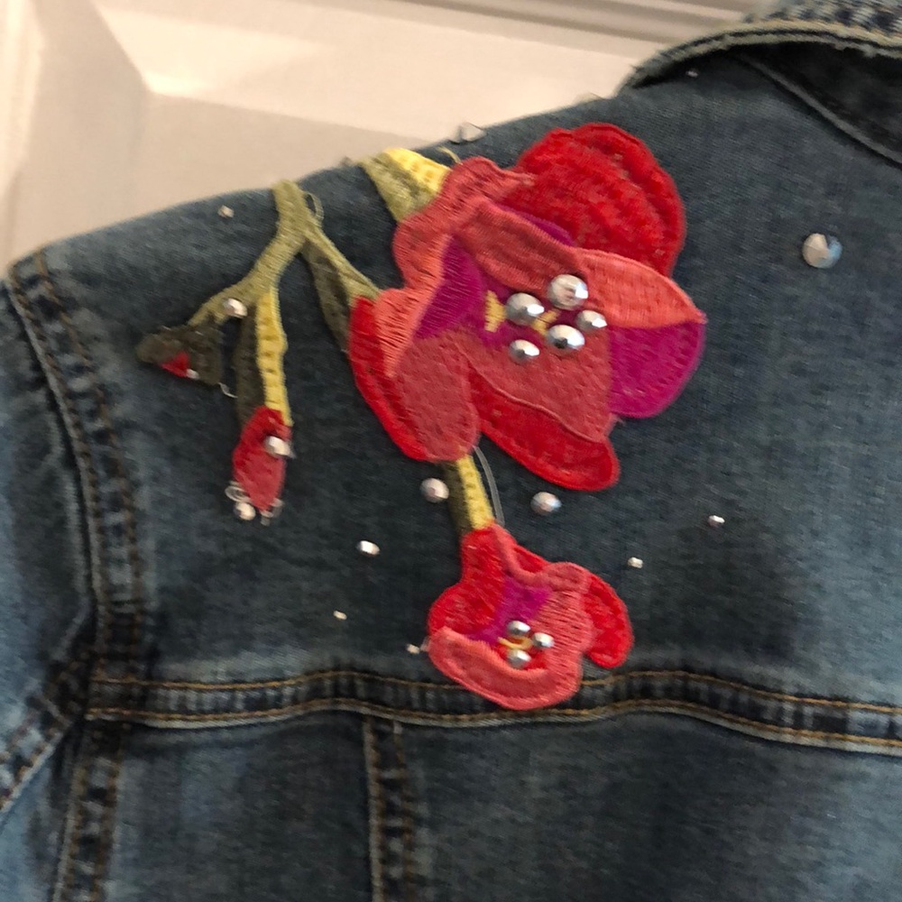 Embellished Denim jacket - Picture 5 of 6